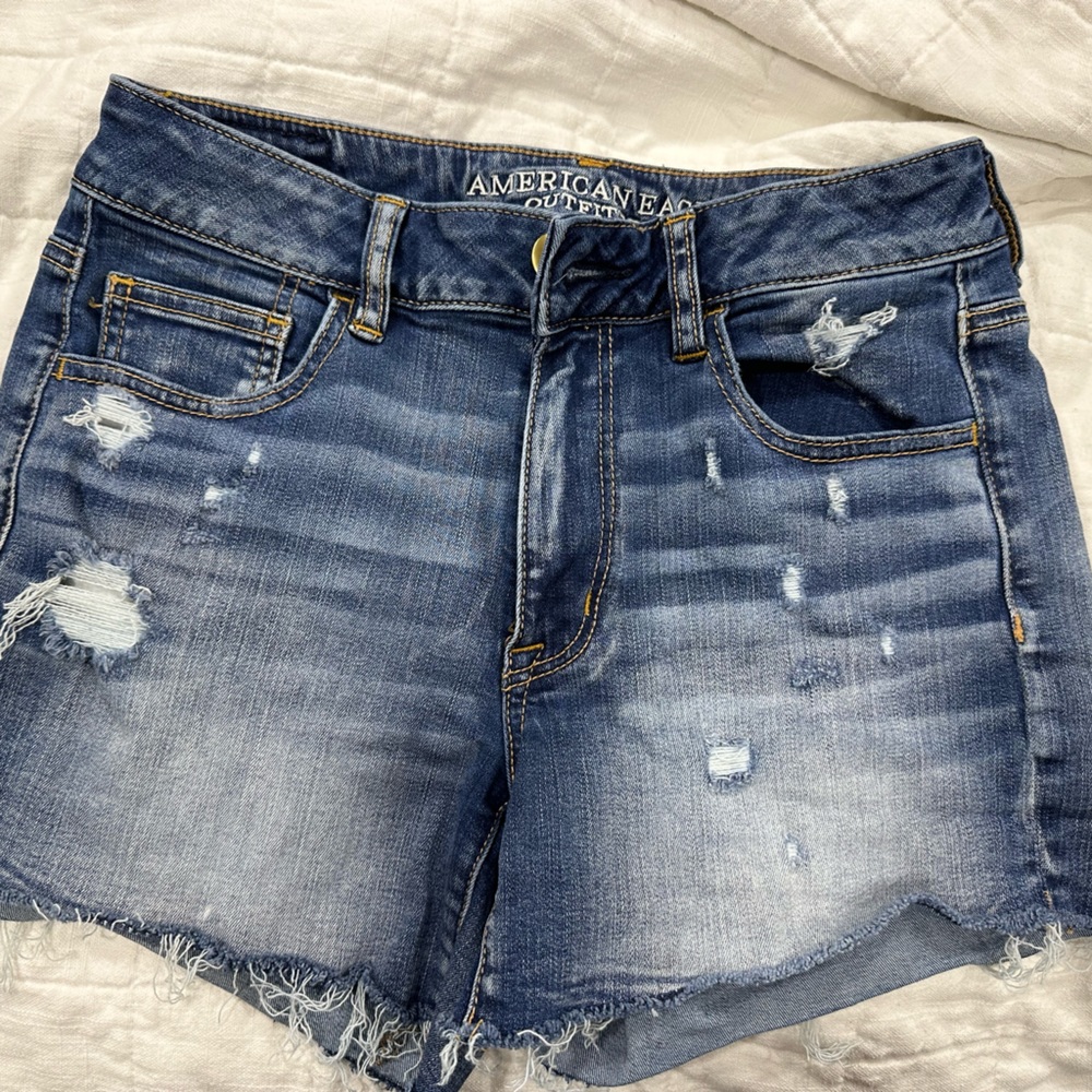 American Eagle stretch Jen shorts